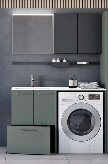 COMPOSIZIONE 696 SENZA COLONNA.JPG